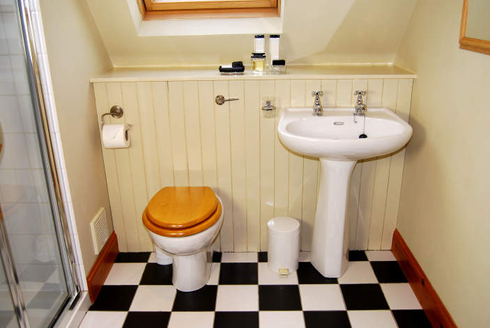 Gamekeeper's Cottage Shower Room, Crieff, Perthshire, Scotland