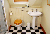 Gamekeeper's Cottage Shower Room