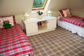 Gamekeeper's Cottage Twin Bedroom