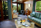 Maple Lodge Lounge